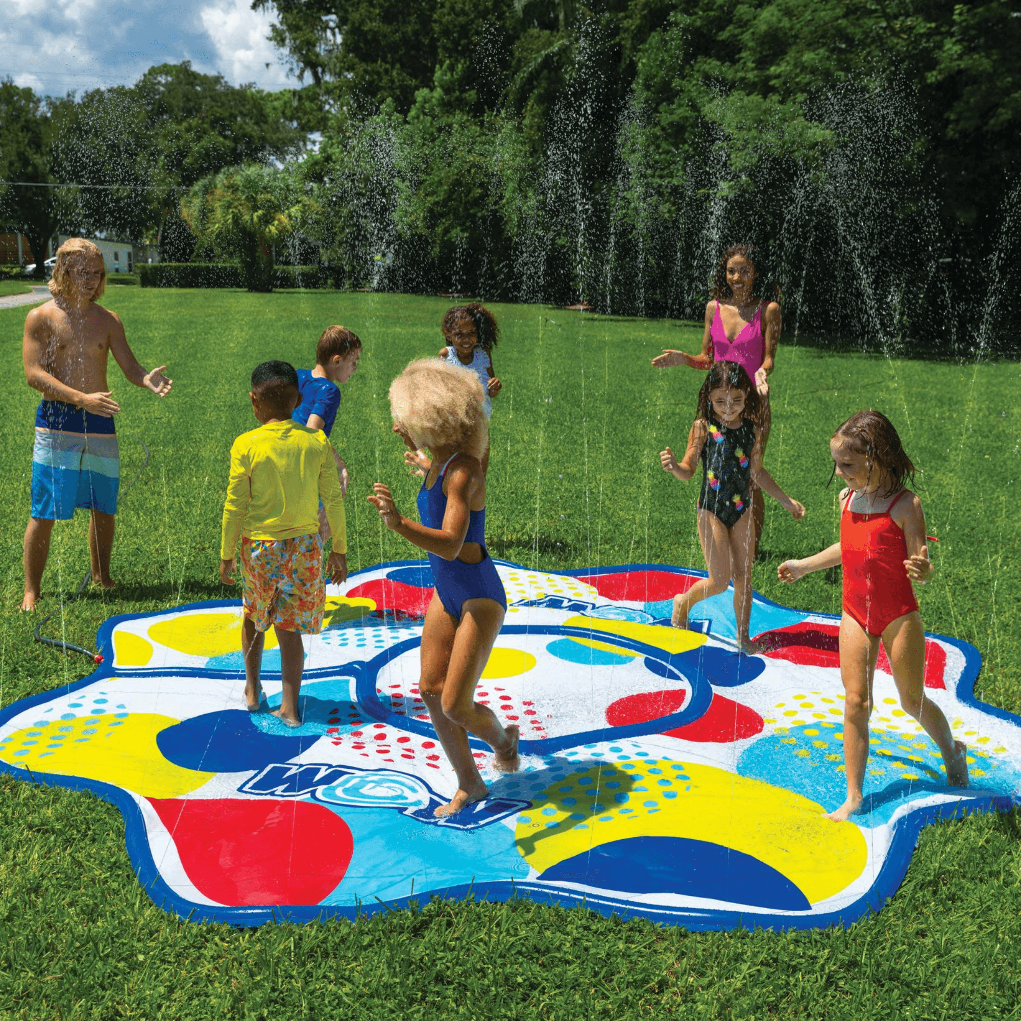 WOW Watersports 12ft Dots Spray Pad with Inflatable Edge Rim to Retain Water