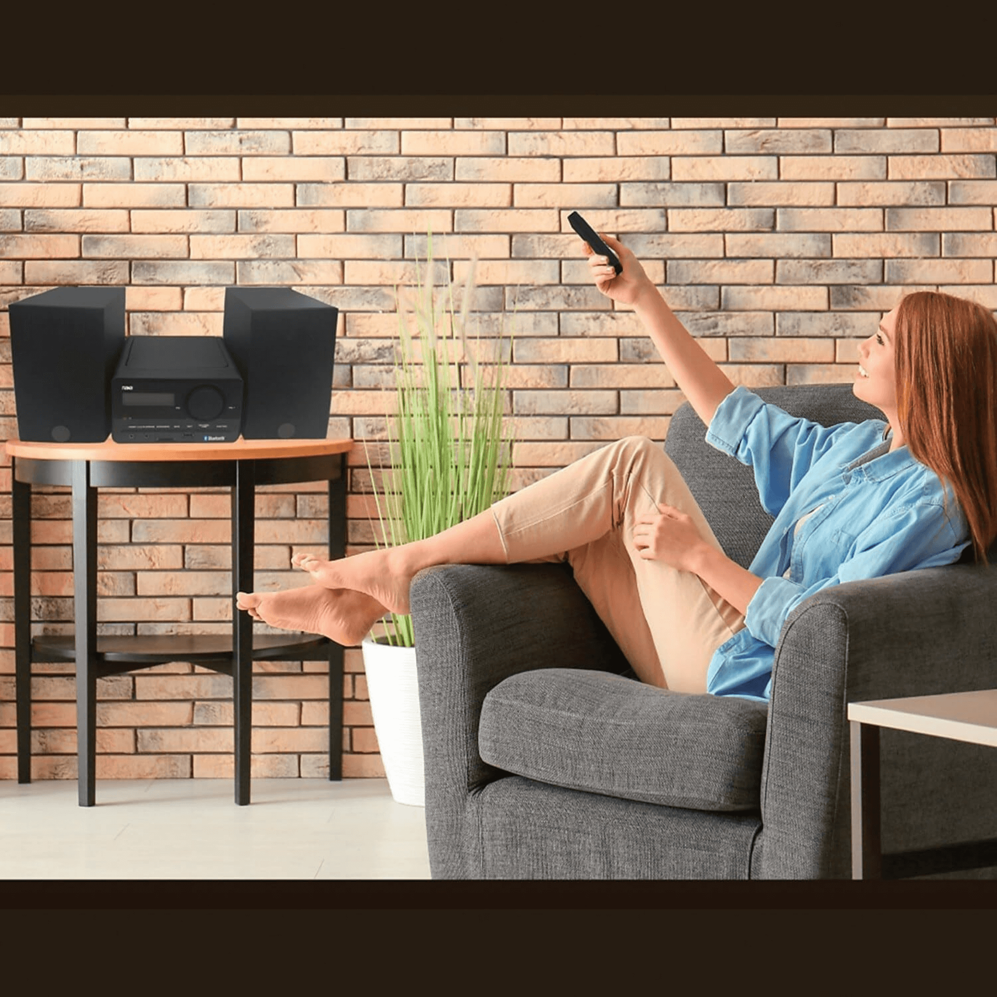 Naxa MP3 Microsystem with Bluetooth - Refurbished