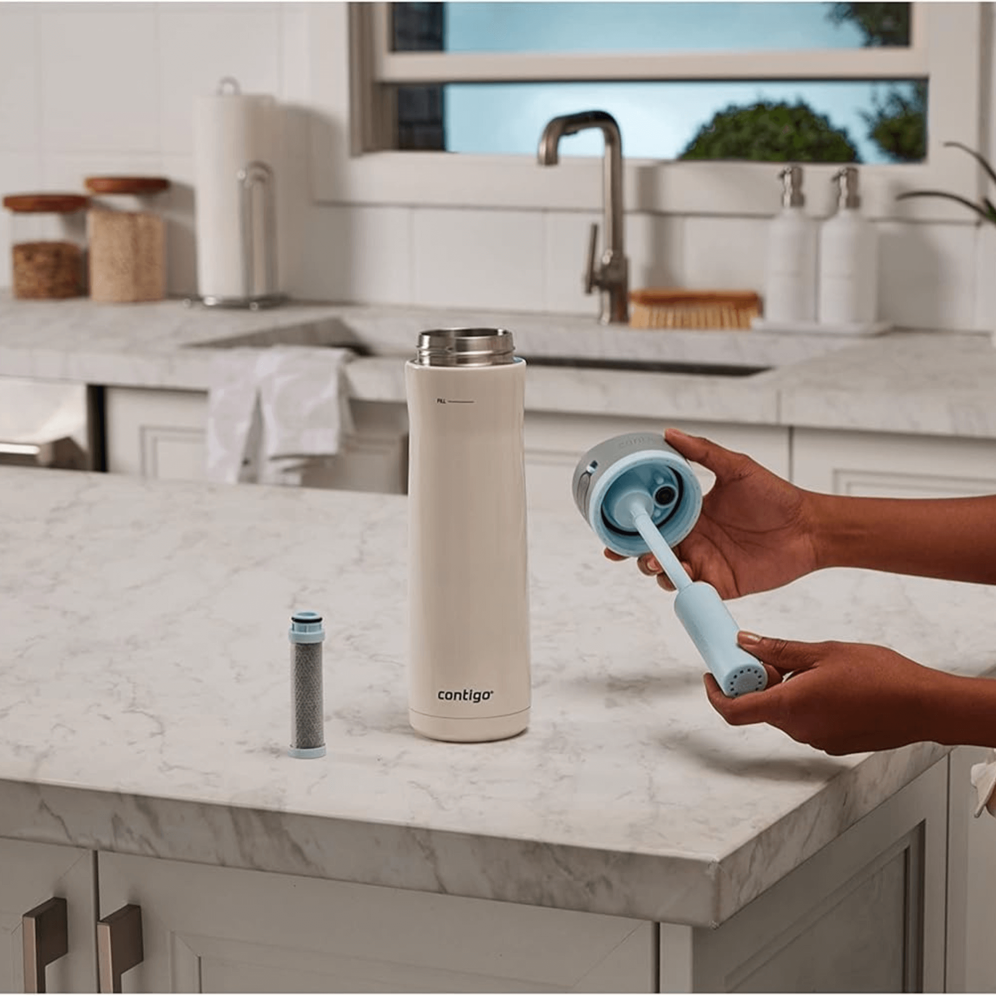 Contigo Wells Chill Stainless Steel 24oz Water Bottle with Autospout Straw Lid and Filter