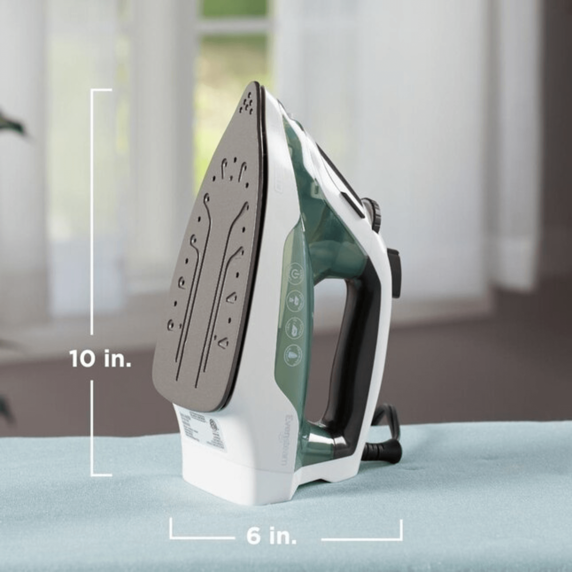 Black & Decker Easy Steam TrueGlide Nonstick SmartSteam Compact Iron - REFURBISHED