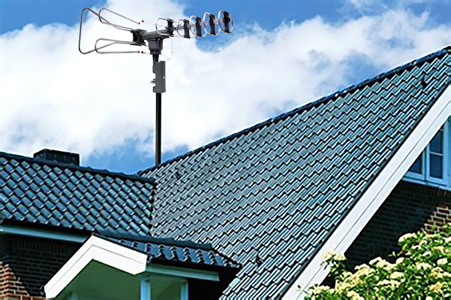 Naxa High Powered Amplified Motorized Outdoor Antenna Suitable For HDTV and ATSC Digital Television (NAA-350)