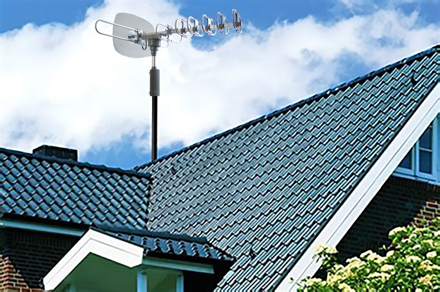 Naxa High Powered Amplified Motorized Outdoor Antenna Suitable For HDTV and ATSC Digital Television (NAA-351)